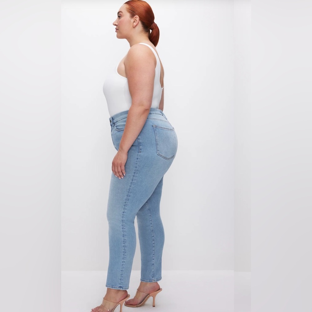 Good American Always Fits Good Classic Slim Straight Jeans, Sz 20-26 - Picture 3 of 16